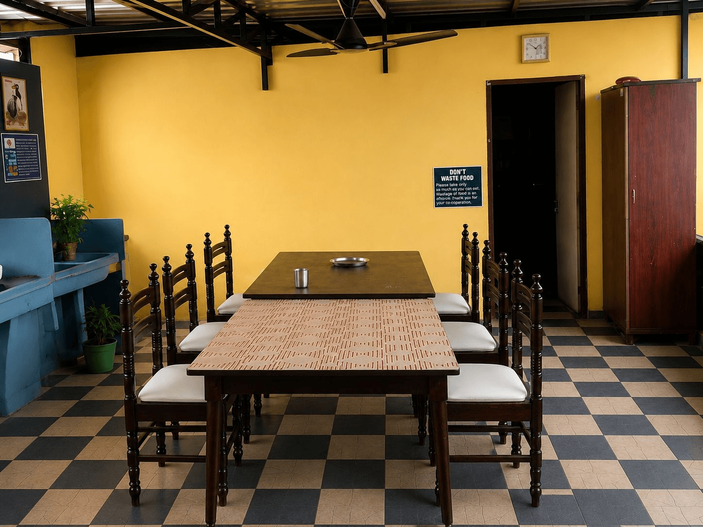 Sri Sai Anugraha PG common living space