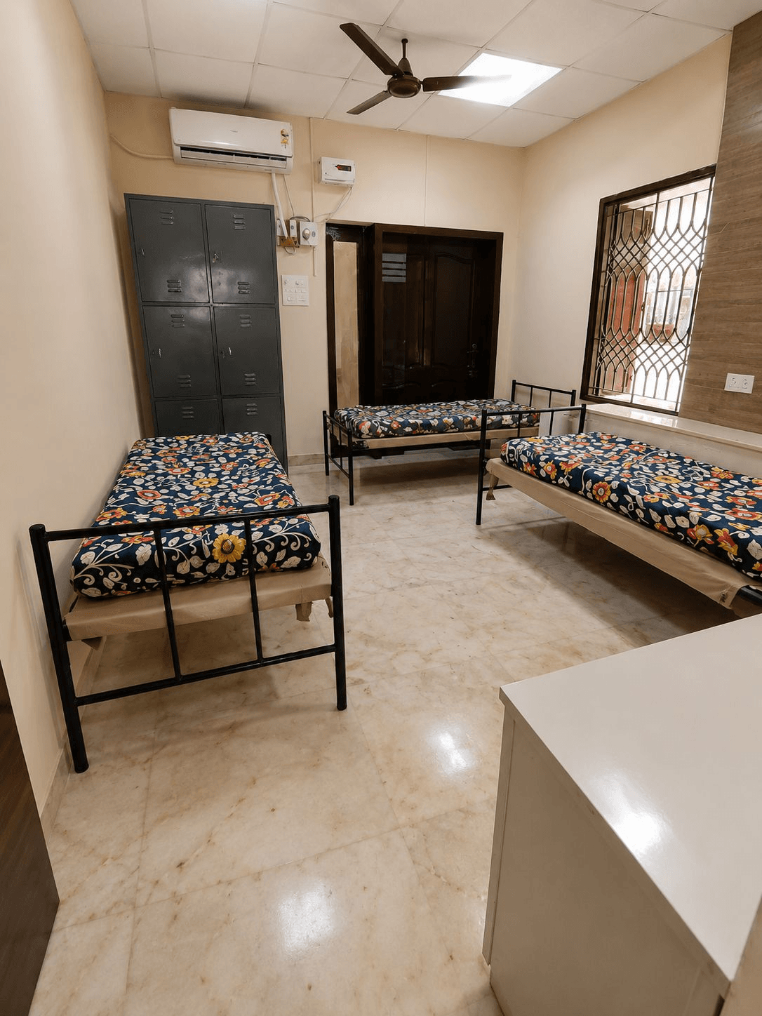 SSA Lotus Residency in Velachery, Women's Hostel — photo 1 of 8